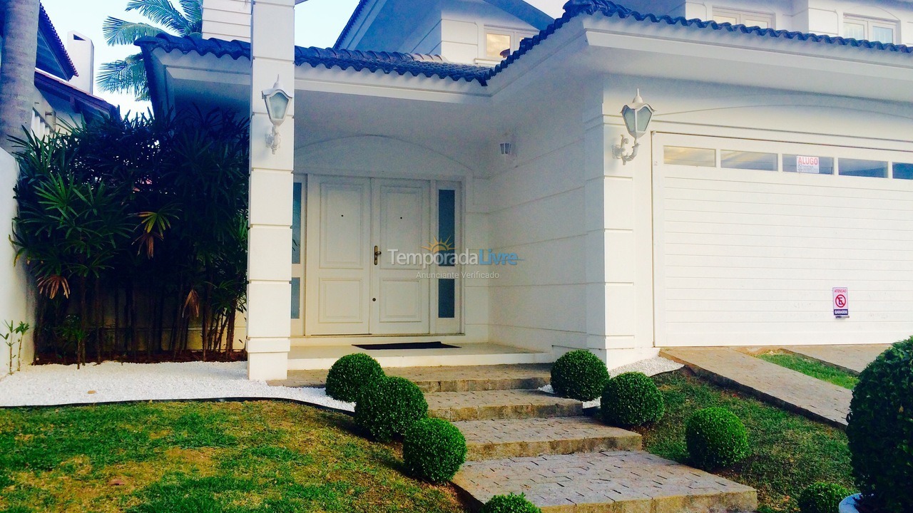 Casa para aluguel de temporada em Florianopolis (Jurerê Internacional)