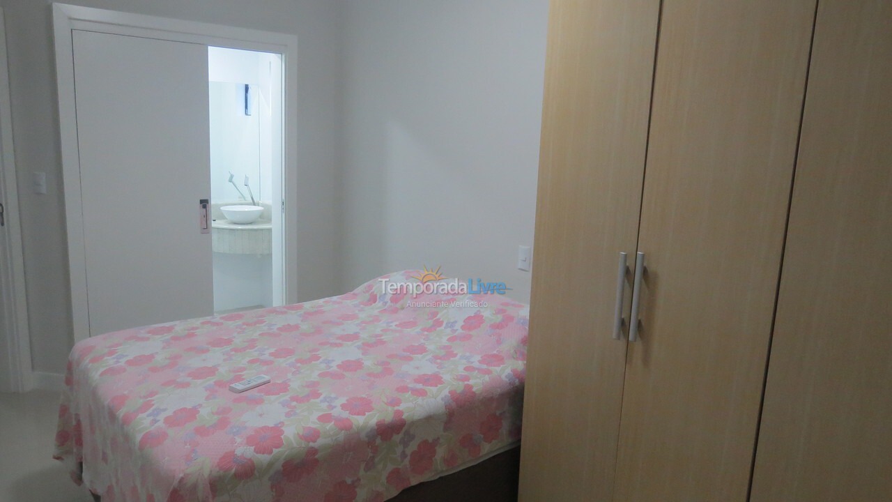 Apartment for vacation rental in Balneário Camboriú (Praia Central)