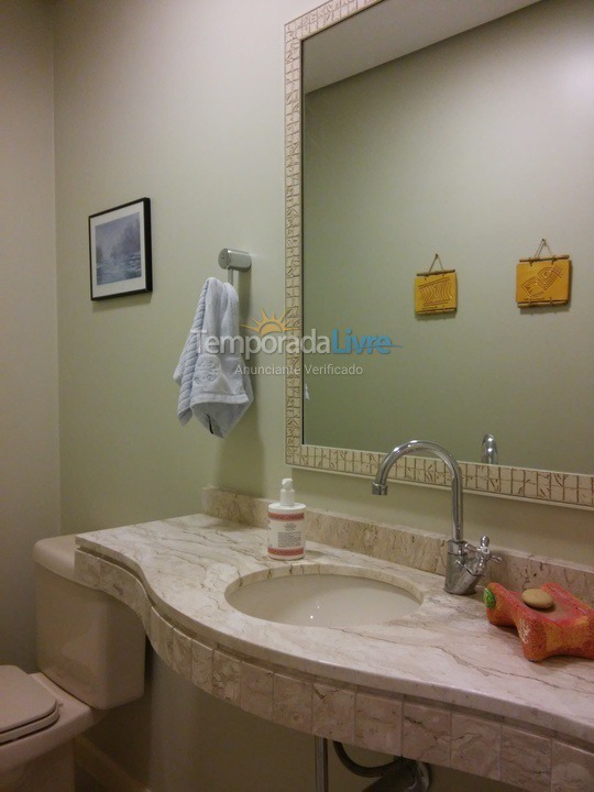 Apartamento para aluguel de temporada em Florianópolis (Cachoeira do Bom Jesus)