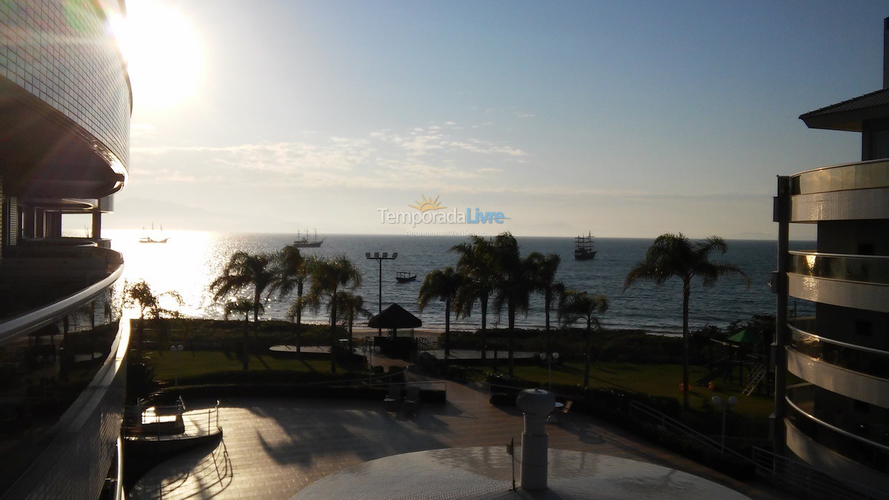 Apartamento para aluguel de temporada em Florianópolis (Cachoeira do Bom Jesus)