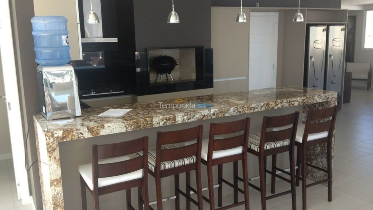 Apartamento para alquiler de vacaciones em Florianópolis (Cachoeira do Bom Jesus)