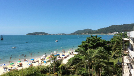 ATICO FRENTE AL MAR 18 PERSONAS