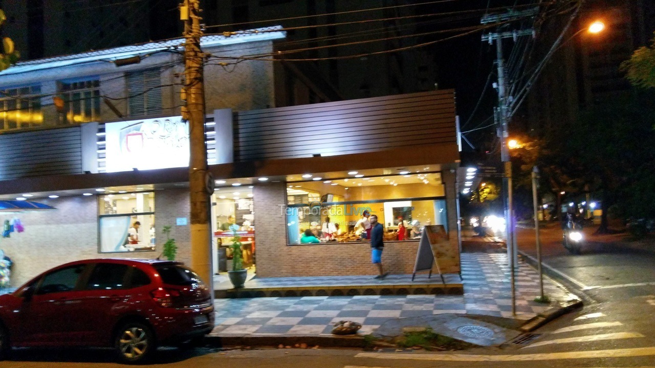 Apartamento para aluguel de temporada em Guarujá (Pitangueiras)