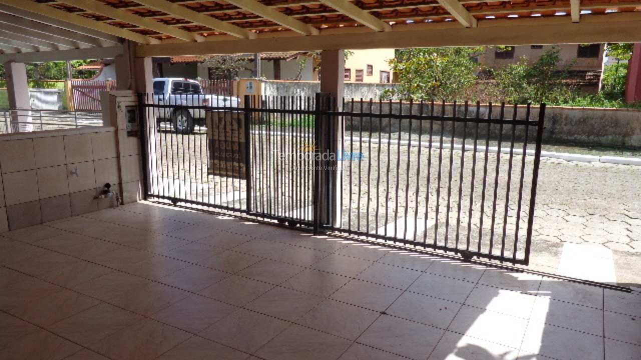 Casa para alquiler de vacaciones em São Francisco do Sul (Enseada)