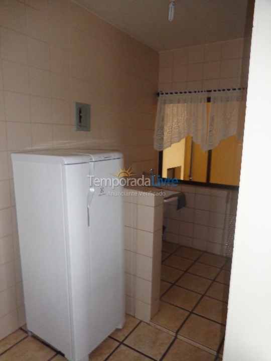 Apartamento para aluguel de temporada em São Francisco do Sul (Enseada)