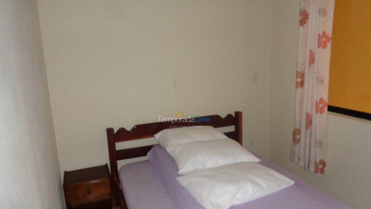 Apartamento para aluguel de temporada em São Francisco do Sul (Enseada)