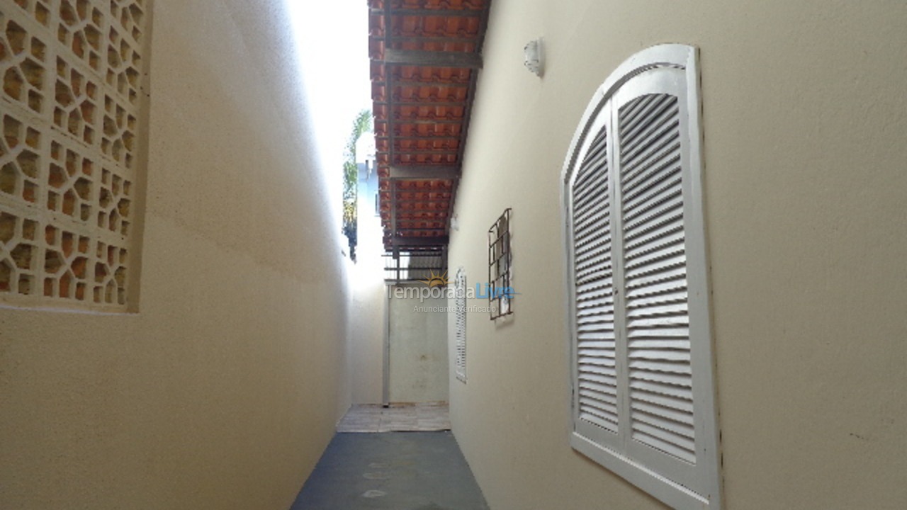 Casa para aluguel de temporada em São Francisco do Sul (Enseada)