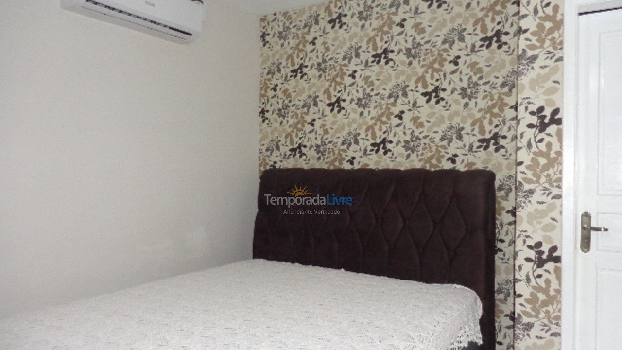 Casa para aluguel de temporada em São Francisco do Sul (Enseada)