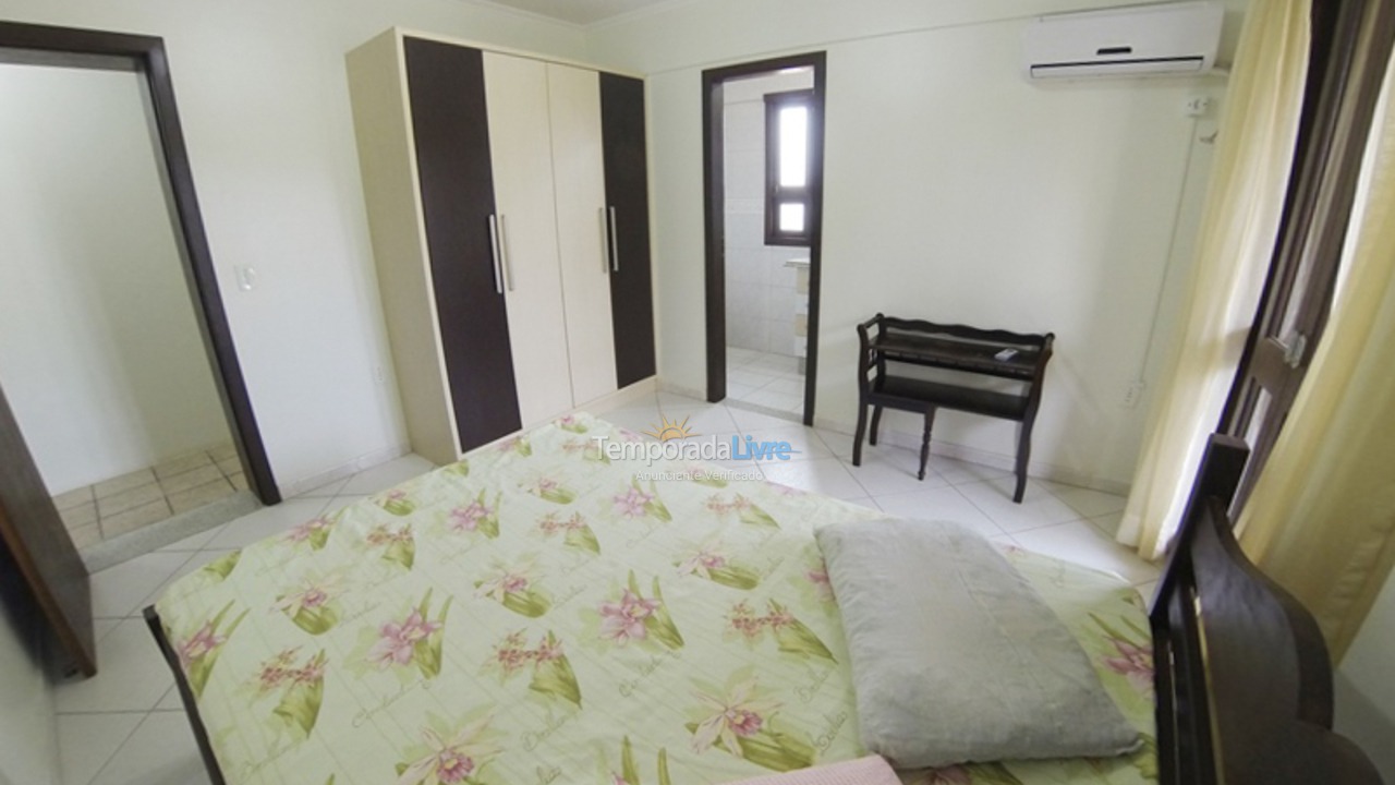 Casa para alquiler de vacaciones em Bombinhas (Praia de Bombas)