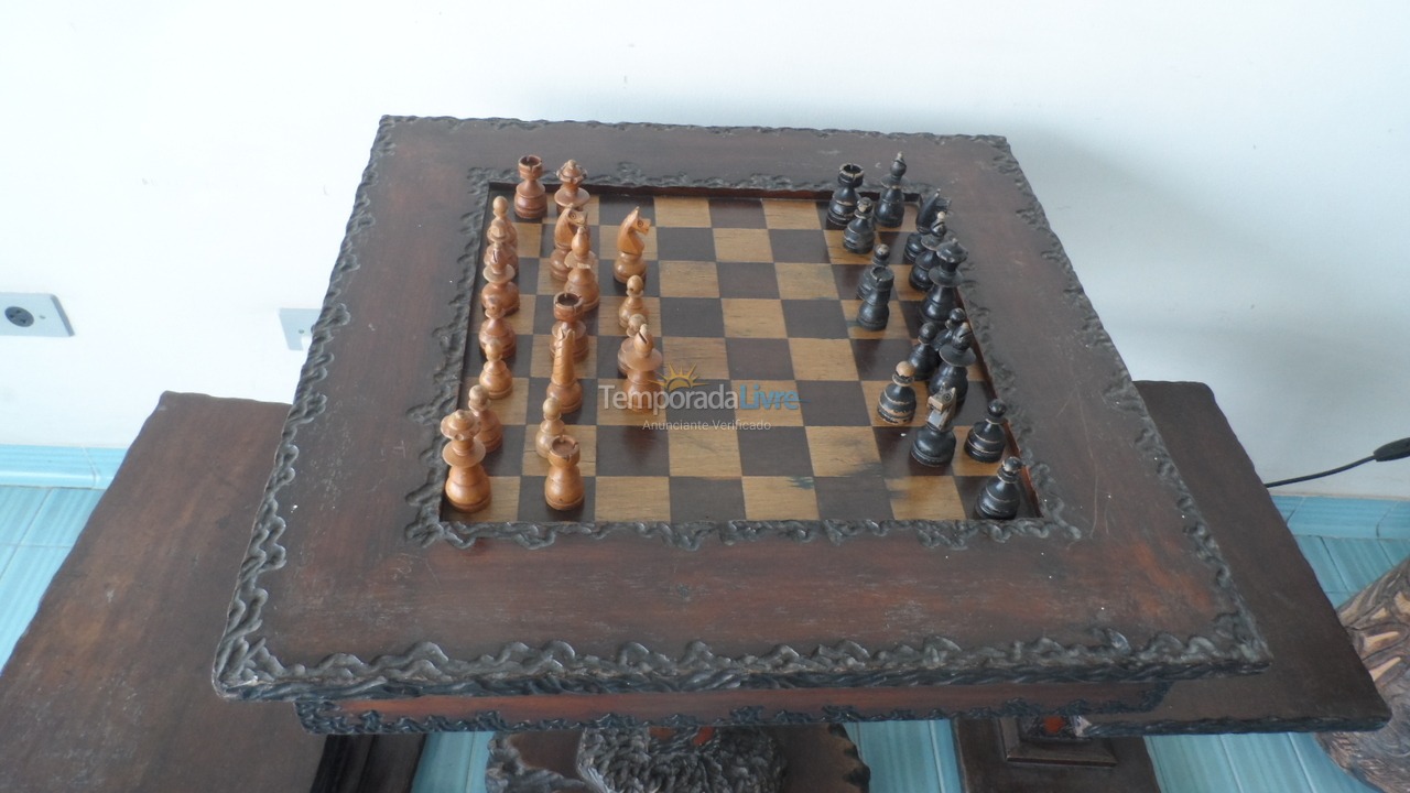 Apartamento para aluguel de temporada em Guarujá (Pitangueiras)