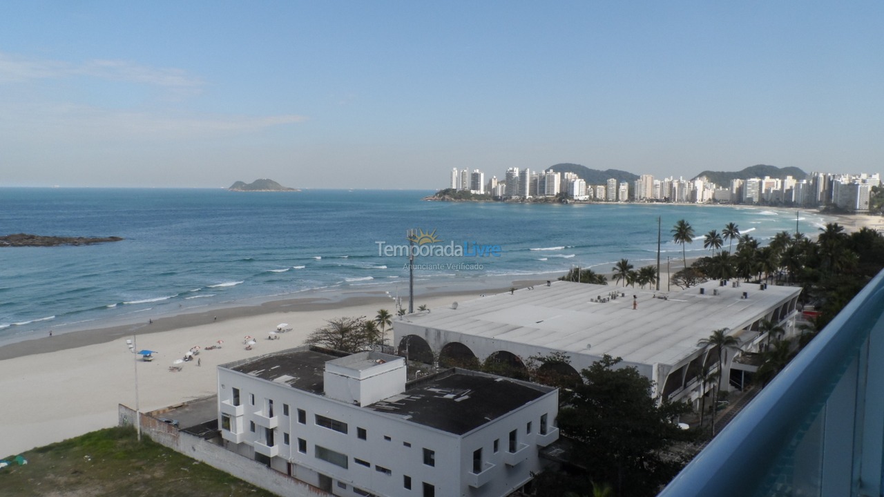 Apartamento para aluguel de temporada em Guarujá (Pitangueiras)