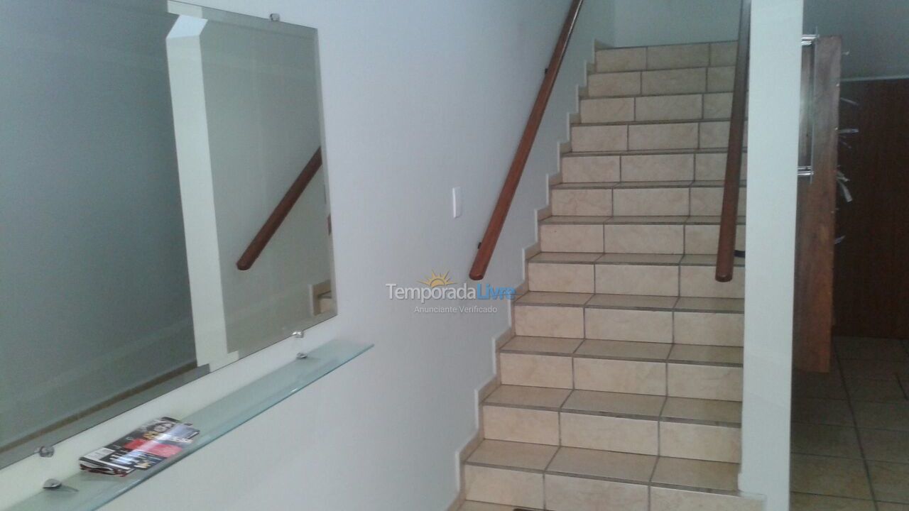 Apartamento para aluguel de temporada em Florianopolis (Praia dos Ingleses)