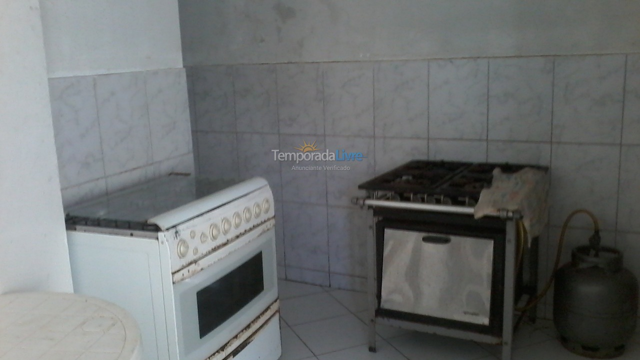 House for vacation rental in Guarapari (Rua Rio de Janeiro 25)