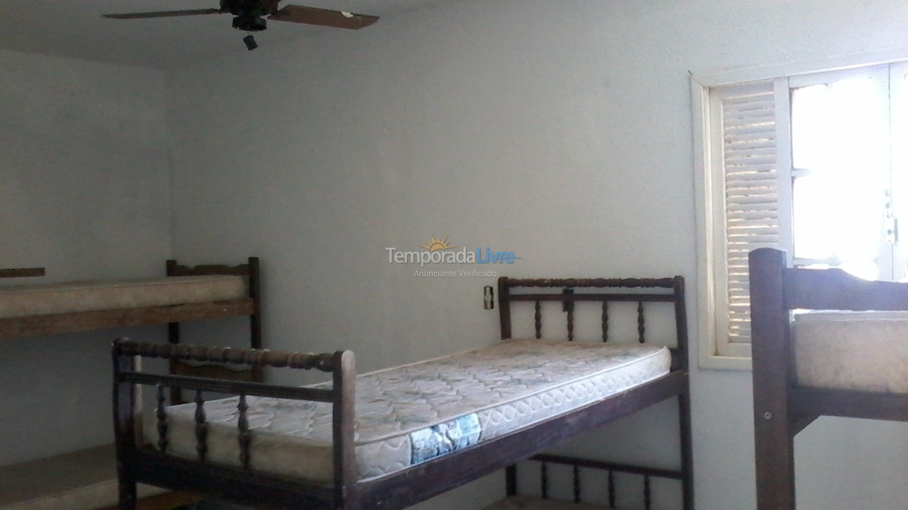 House for vacation rental in Guarapari (Rua Rio de Janeiro 25)