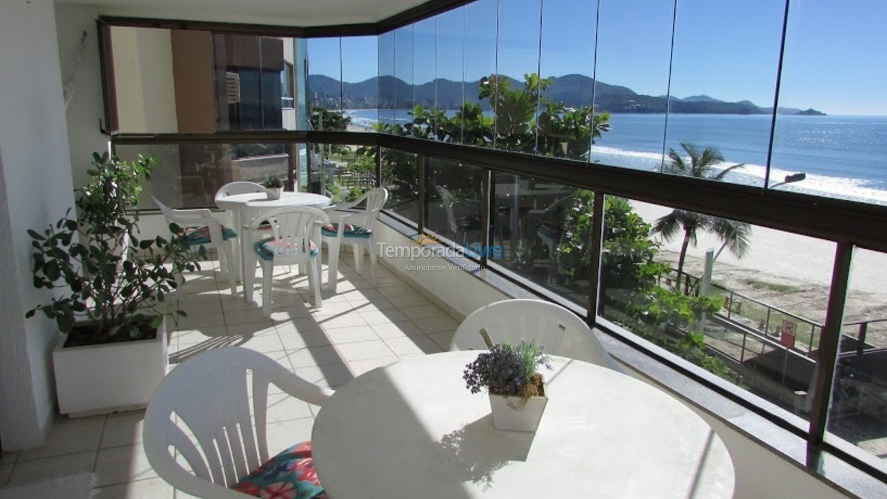 Apartment for vacation rental in Itapema (Meia Praia)