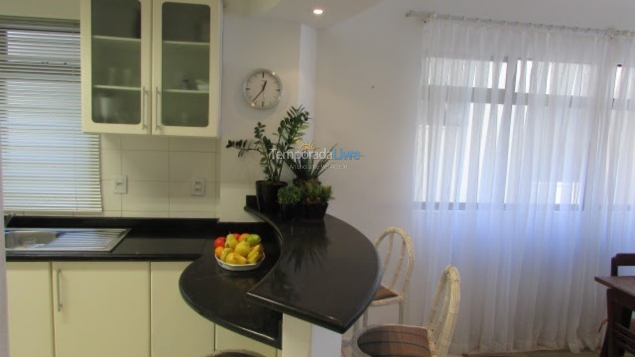 Apartment for vacation rental in Itapema (Meia Praia)