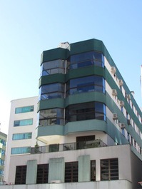 Ocean Front Condo Meia Praia Itapema