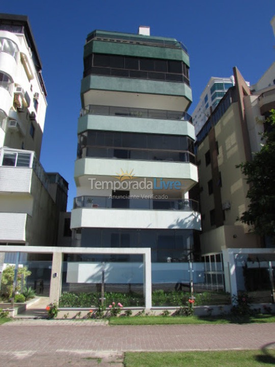 Apartment for vacation rental in Itapema (Meia Praia)