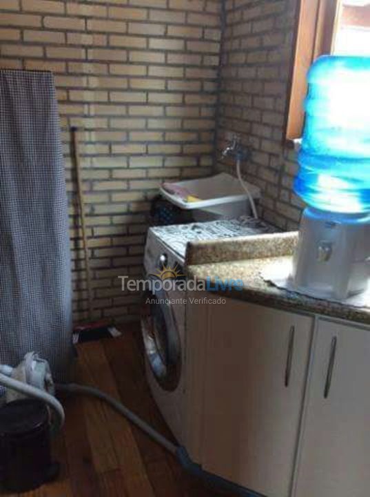 Casa para aluguel de temporada em Florianopolis (Praia dos Ingleses)