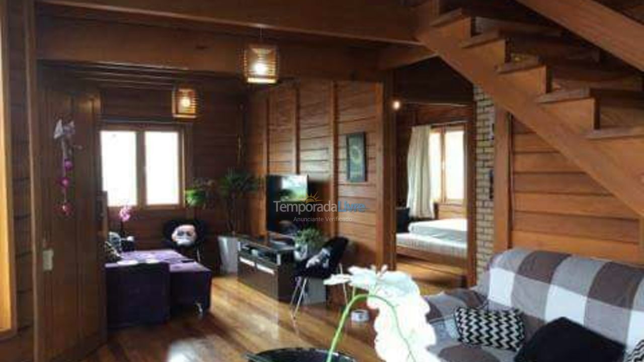 Casa para aluguel de temporada em Florianopolis (Praia dos Ingleses)