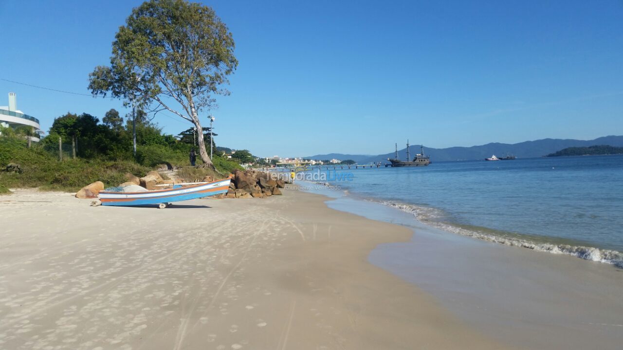 Apartamento para alquiler de vacaciones em Florianópolis (Cachoeira do Bom Jesus)