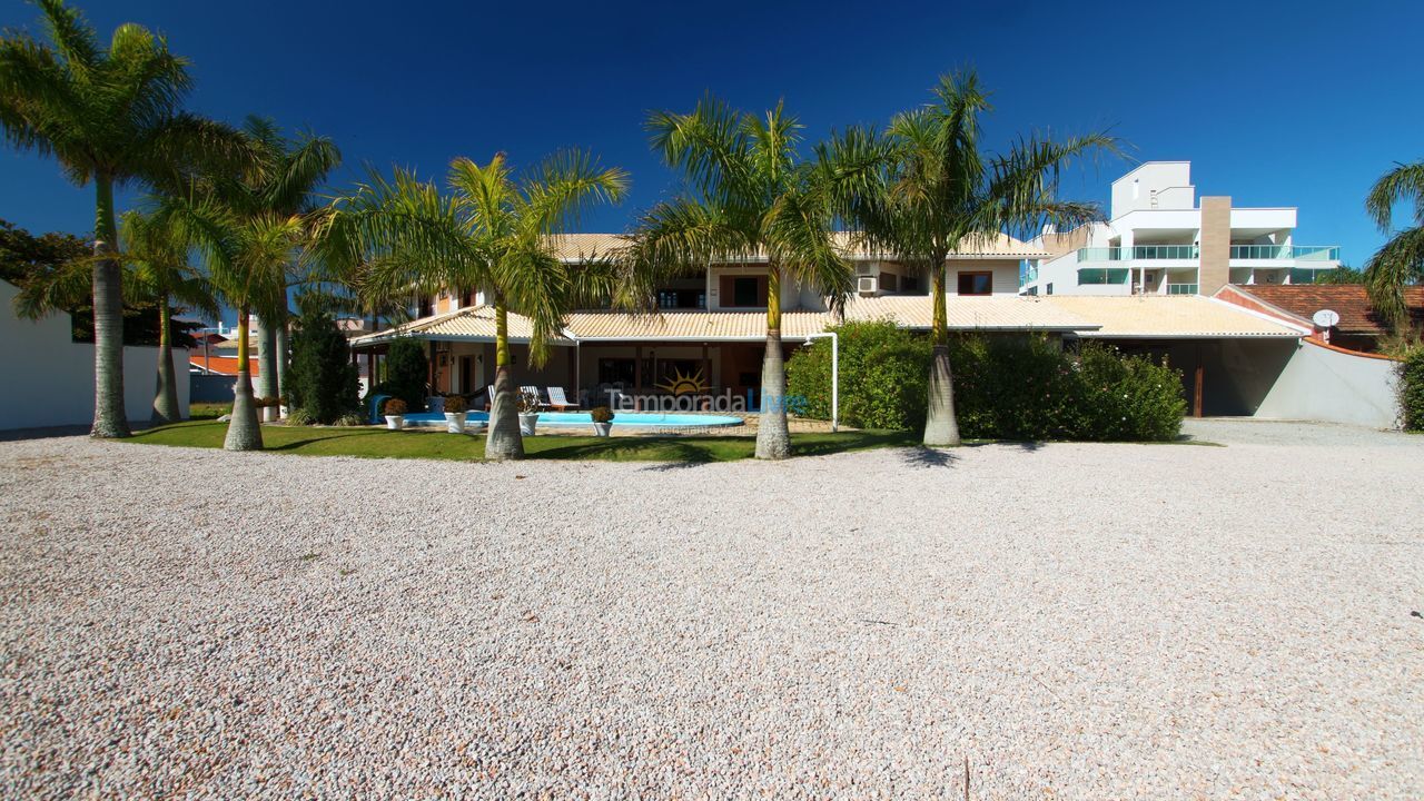 Casa para alquiler de vacaciones em Bombinhas (Canto Grande)