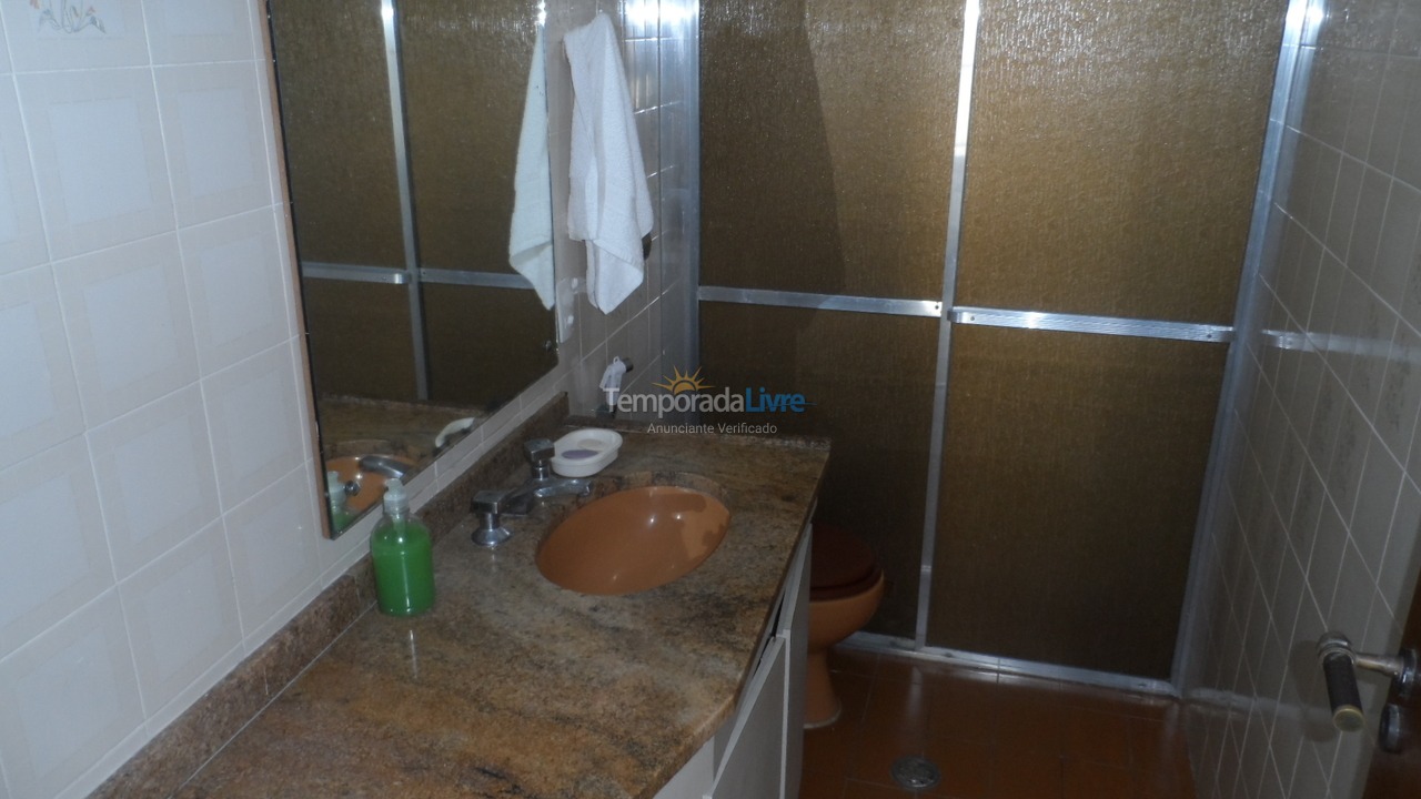 Apartamento para alquiler de vacaciones em Guarujá (Pitangueiras)