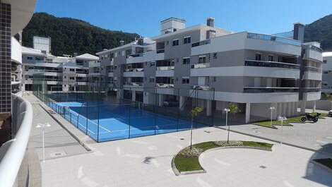 APARTAMENTO 3 QUARTOS NOS INGLESES, COM PISCINA e QUADRA DE TENIS