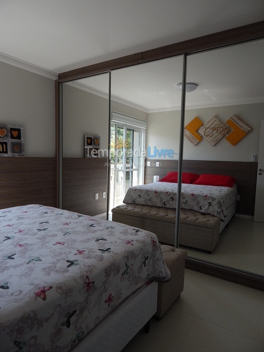 Apartamento para aluguel de temporada em Florianopolis (Praia dos Ingleses)