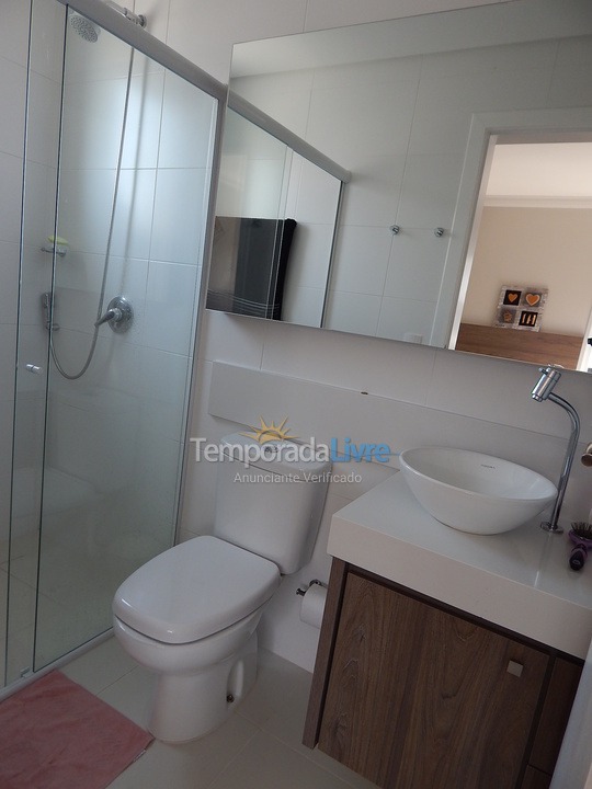 Apartamento para aluguel de temporada em Florianopolis (Praia dos Ingleses)
