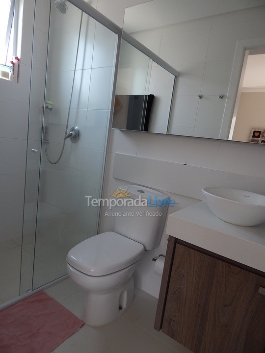 Apartamento para aluguel de temporada em Florianopolis (Praia dos Ingleses)