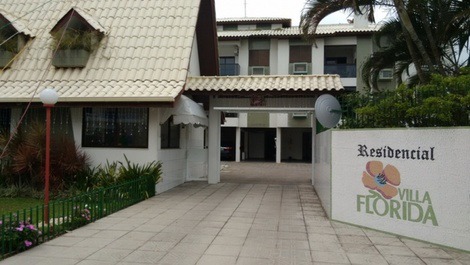 Apt of 02 dormitories being a suite one block from the sea.