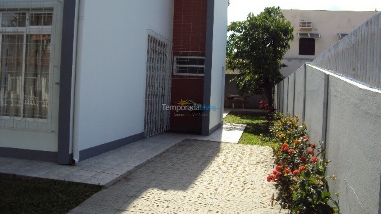 House for vacation rental in Florianopolis (Canasvieiras)