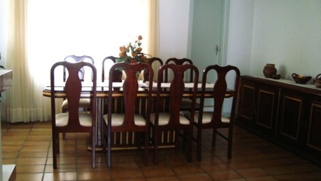 House with four bedrooms for season, in the center of Canasvieiras