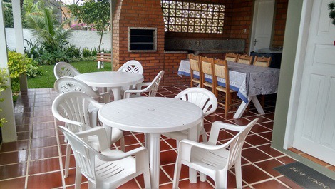 Casa en condominio a 250 metros del mar.