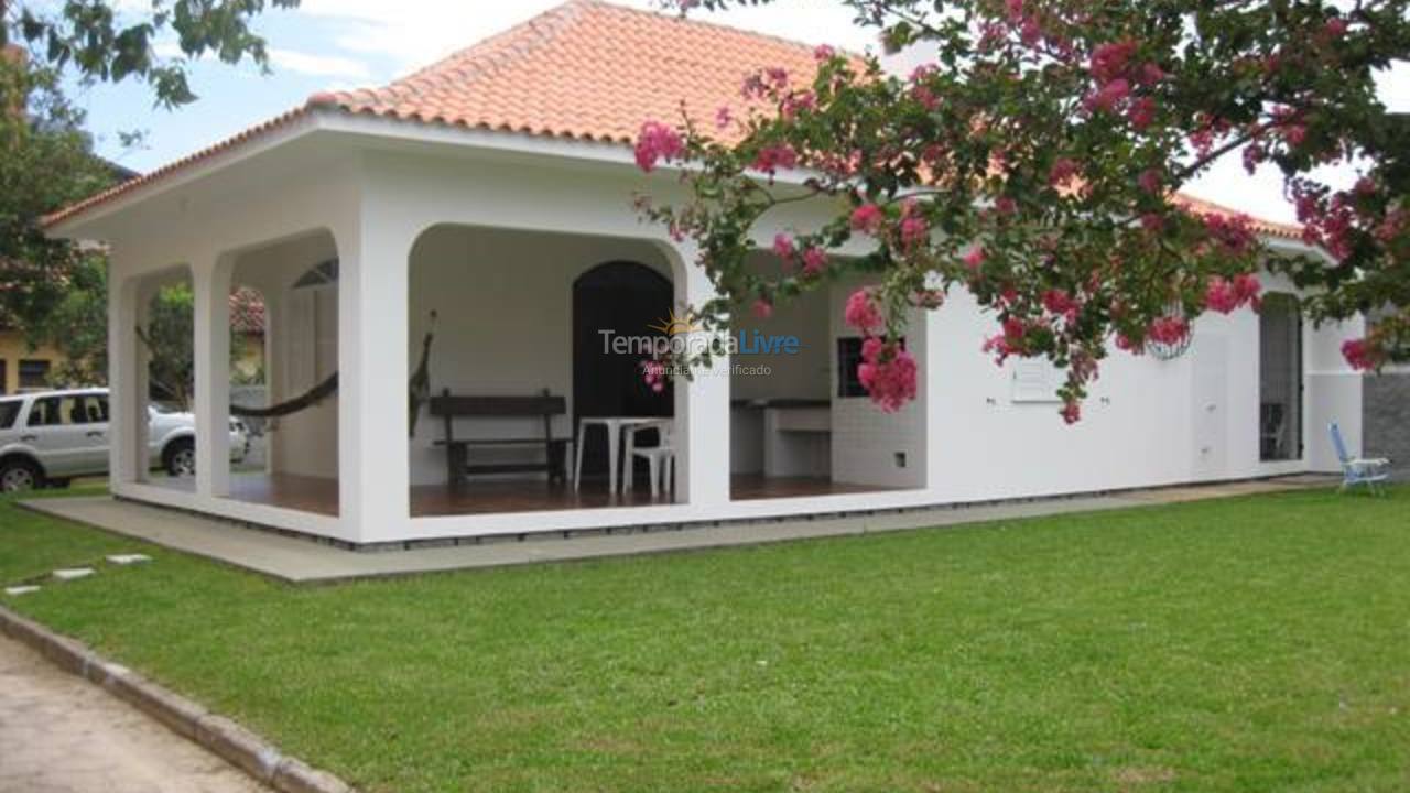 Casa para aluguel de temporada em Florianopolis (Praia dos Ingleses)