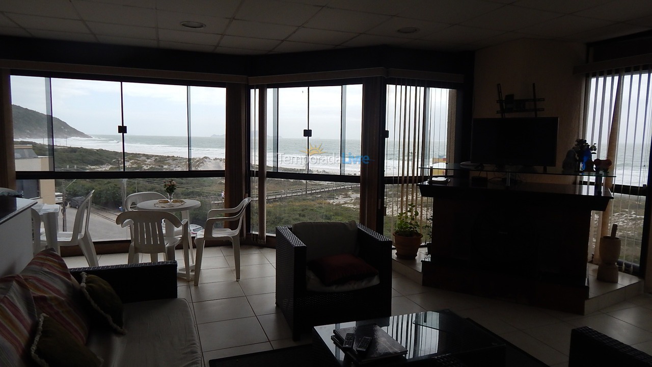 Apartamento para aluguel de temporada em Florianopolis (Praia dos Ingleses)