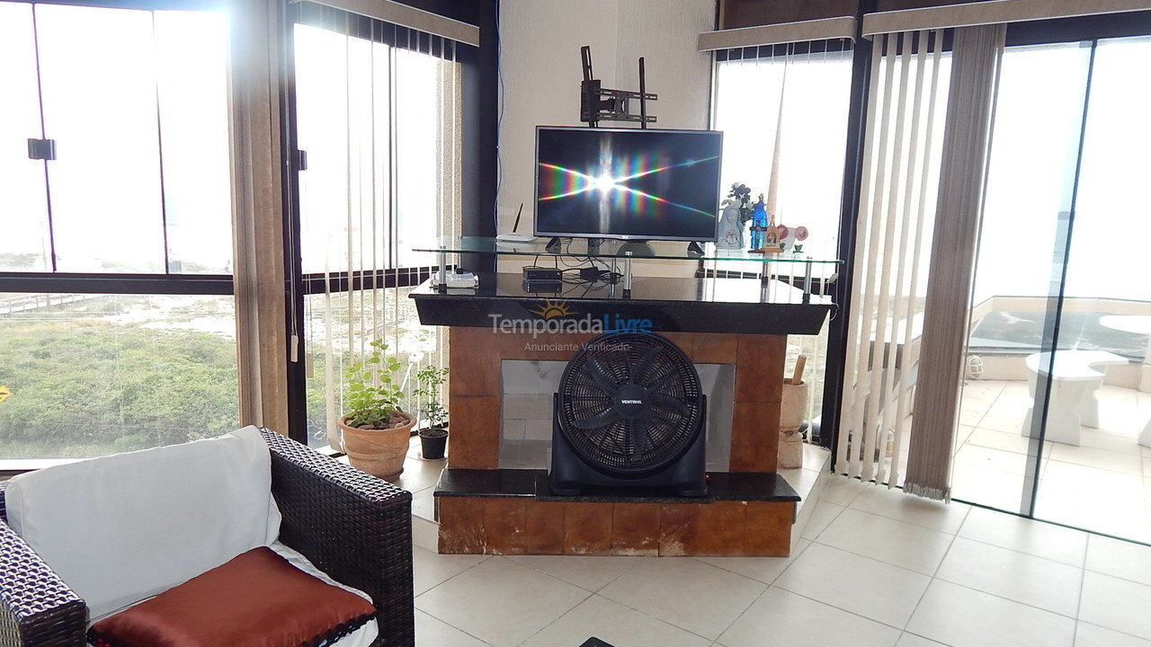 Apartamento para aluguel de temporada em Florianopolis (Praia dos Ingleses)