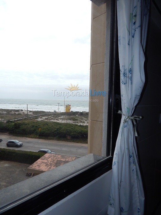 Apartamento para aluguel de temporada em Florianopolis (Praia dos Ingleses)
