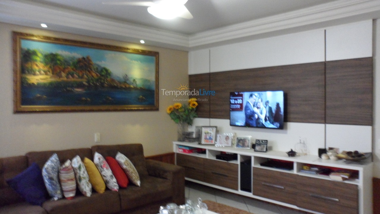 Casa para aluguel de temporada em Florianopolis (Praia dos Ingleses)