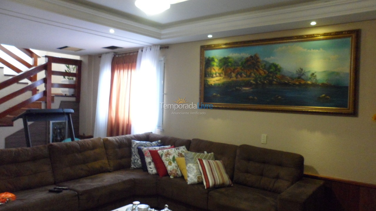 Casa para aluguel de temporada em Florianopolis (Praia dos Ingleses)