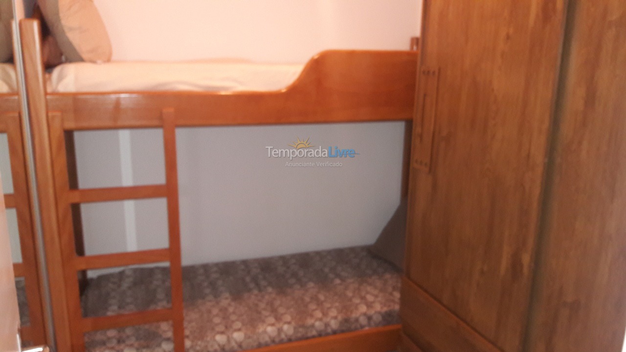 Apartamento para aluguel de temporada em Guarapari (Praia do Morro)