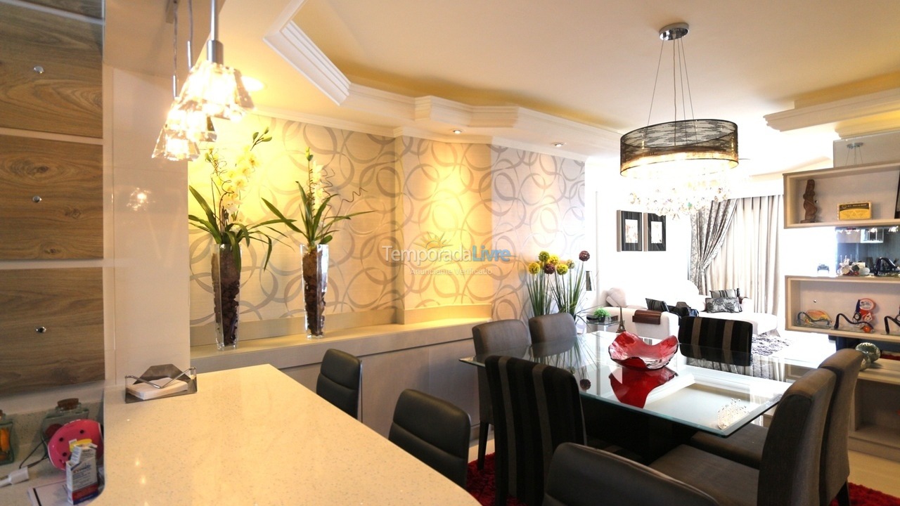 Apartamento para aluguel de temporada em Balneário Camboriú (Barra Sul)