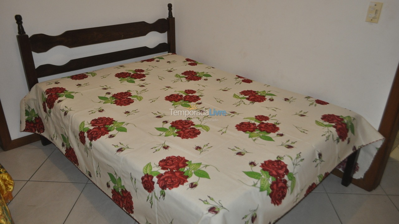 Apartamento para aluguel de temporada em Guarapari (Praia do Morro)