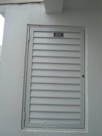 MAGNÍFICO APARTAMENTO EN LA PLAYA DE BOMBAS