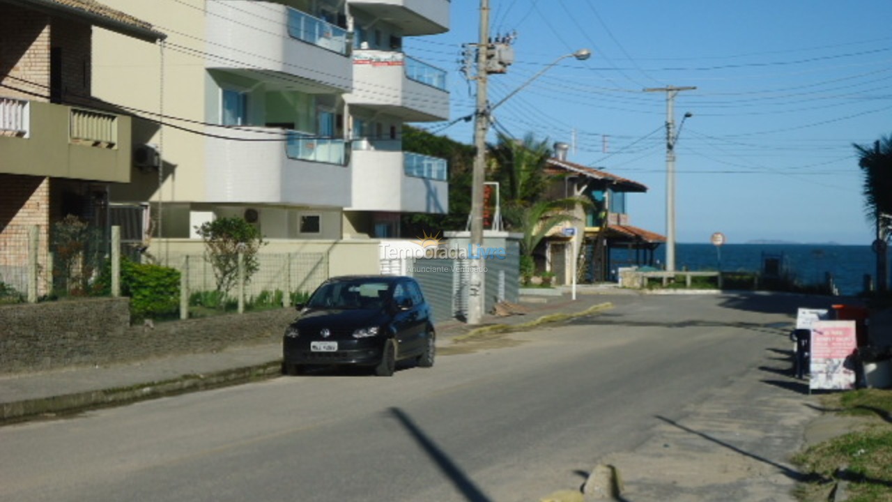 Apartamento para aluguel de temporada em Bombinhas (Praia de Quatro Ilhas)