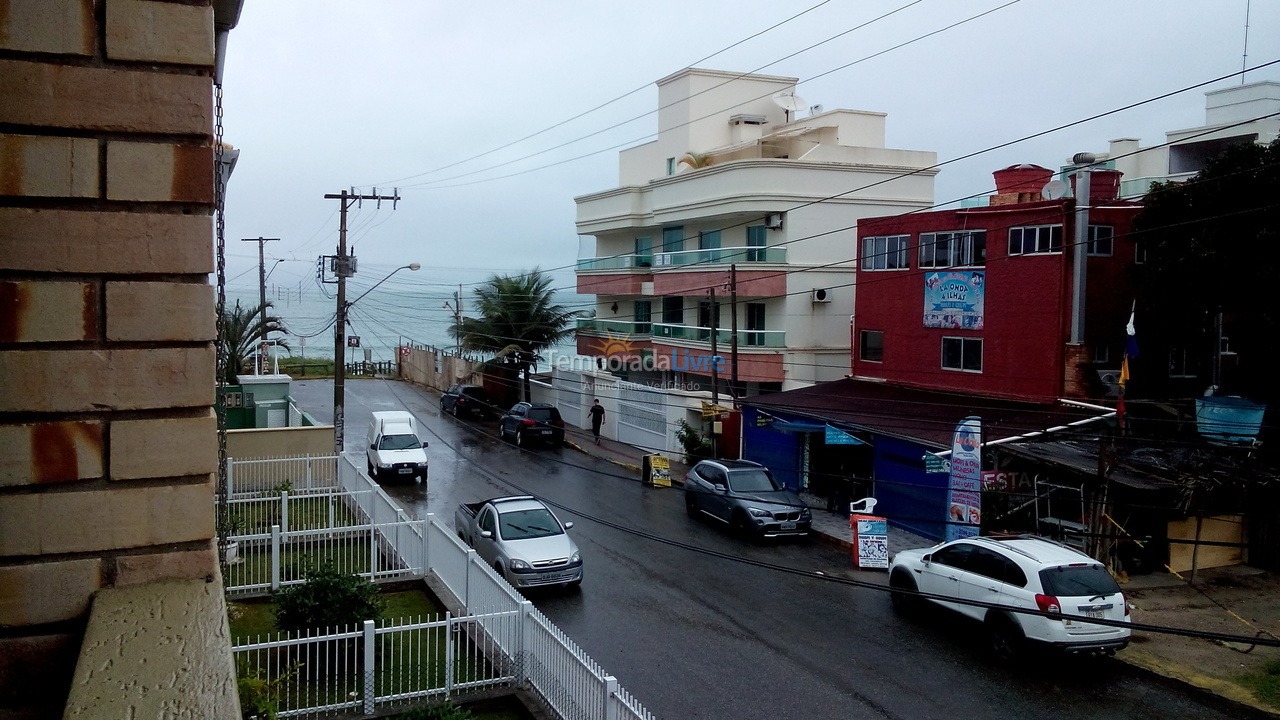 Apartamento para aluguel de temporada em Bombinhas (Praia de Quatro Ilhas)
