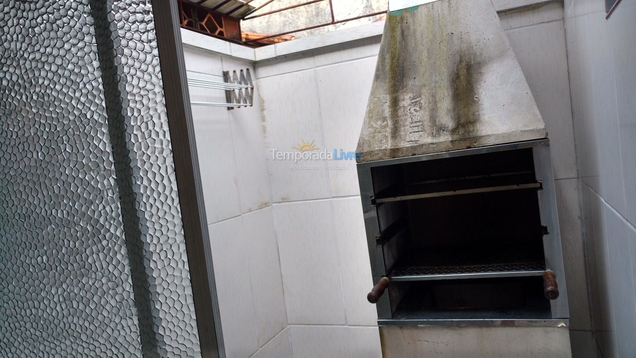 Casa para alquiler de vacaciones em Matinhos (Flamingo)