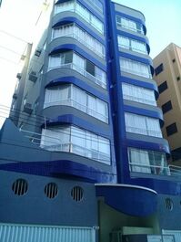 BEAUTIFUL APARTMENT IN THE SAND IN MEIA PRA ITAPEMA SC