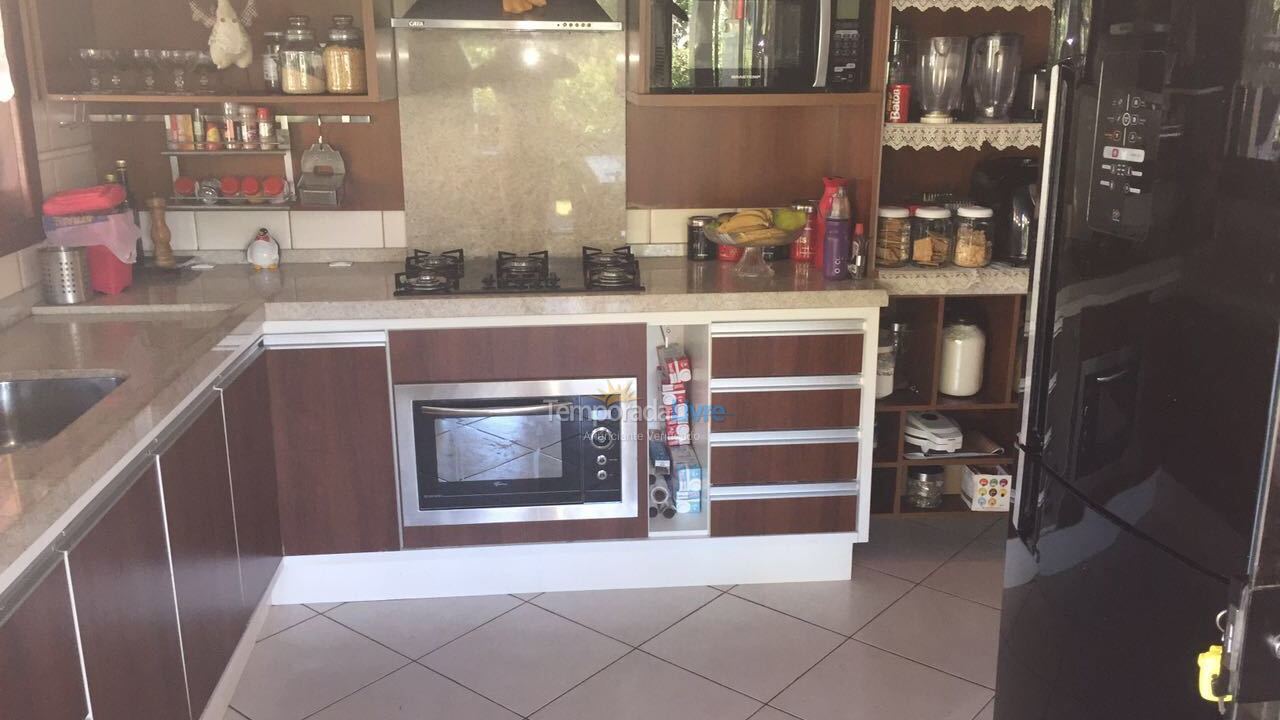 Casa para alquiler de vacaciones em Florianopolis (Praia dos Ingleses)